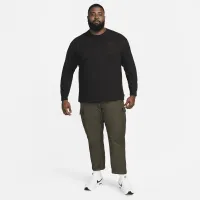 Nike Sportswear Premium Essentials чоловічі Long-Sleeve Pocket футболка колір чорний