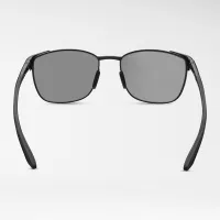 Nike Metal Fusion Mirroцвет красный Sunglasses цвет черный