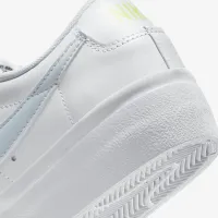 Nike Blazer Low Platform жіноча Кросівки колір білий