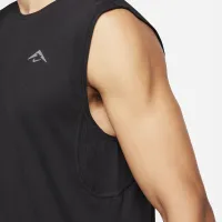 Nike Solar Chase мужские Dri-FIT Sleeveless Running Top цвет черный