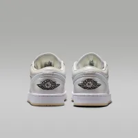 Nike Air Jordan 1 Low SE 