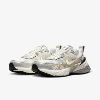Nike V2K Run женская Кроссовки цвет белый