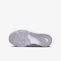 Nike Omni Multi-Court Big дитячі Indoor Court Кросівки колір коричневий