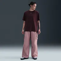 Nike Sportswear Essential женская футболка цвет красный