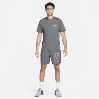 Nike Hyverse мужские Dri-FIT UV Short-Sleeve Versatile Top цвет серый