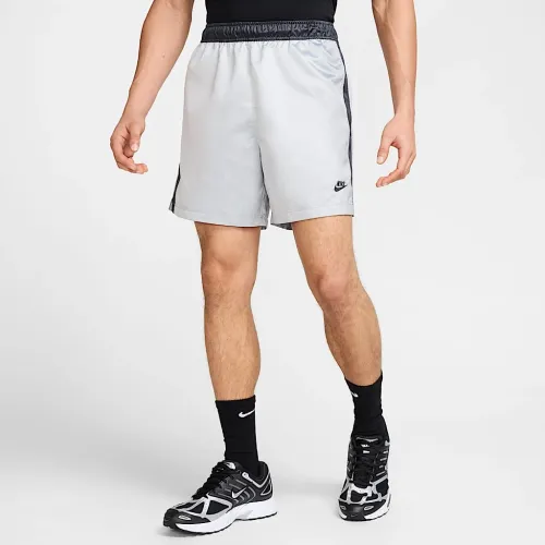 Nike Sportswear Club мужские Flow Football шорты цвет серый