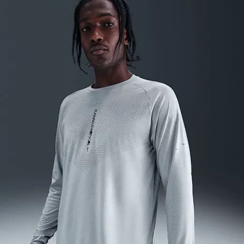 Nike Stride чоловічі Dri-FIT ADV Long-Sleeve Running Top with Reflective Accents колір сірий