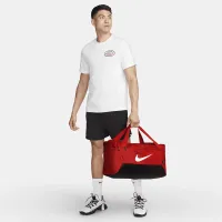 Nike Brasilia тренировочные Duffel сумка (Small, 41L) цвет красный