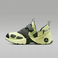 Nike Jordan Trunner LX женская Кроссовки цвет зеленый