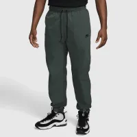 Nike Tech чоловічі Woven Taper Leg Pants колір зелений