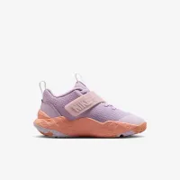 Nike Team Hustle D 12 Little дитячі Кросівки колір фіолетовий