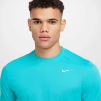 Nike Dri-FIT Legend чоловічі Fitness футболка колір зелений