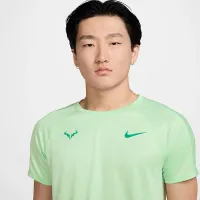 Rafa Challenger чоловічі Nike Dri-FIT Short-Sleeve Tennis Top колір зелений