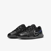 Nike Jr. Tiempo Legend 10 Club Little/Big детские Indoor/Court Low-Top Soccer Кроссовки цвет черный