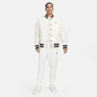 Nike Club чоловічі Knit Joggers колір білий