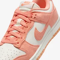 Nike Dunk Low жіноча Кросівки колір коричневий