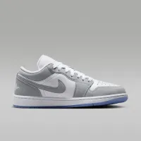 Nike Air Jordan 1 Low жіноча Кросівки колір білий