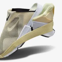 Nike Go FlyEase женская Easy On/Off Кроссовки цвет коричневый