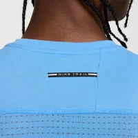 Nike Solar Chase чоловічі Dri-FIT ADV Short-Sleeve Running Top блакитний