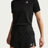 Nike ACG женская Dri-FIT Mid-Rise Brief-Lined Trail Running шорты цвет черный