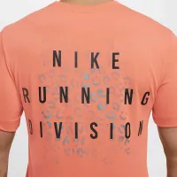 Nike Running Division чоловічі Dri-FIT Running футболка Pink