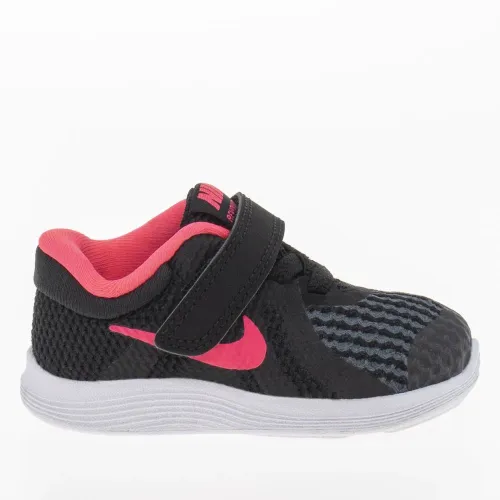 Кроссовки Nike Revolution 4 943308-004 - Черные