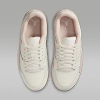 Nike Jordan Flight Court женская Кроссовки цвет белый