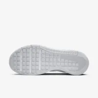 Nike MC Trainer 3 жіноча для тренування Кросівки колір білий