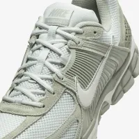 Nike Zoom Vomero 5 чоловічі Кросівки колір зелений