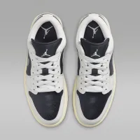 Nike Air Jordan 1 Low жіноча Кросівки колір сірий