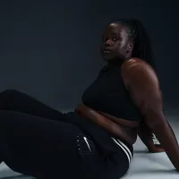 Nike Sportswear Phoenix Fleece женская С высокой Талией Wide-Leg Graphic Pants (большие размеры) цвет черный