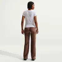 Nike Sportswear женская Cropped футболка цвет белый