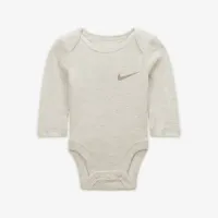 Nike Essentials Baby (0-9M) 3 пары Long Sleeve Bodysuits цвет коричневый