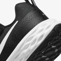 Кроссовки Nike Revolution 6 DD1095-003 - Черные