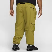 Nike Tech чоловічі Woven Cargo Pants колір зелений