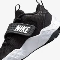 Nike Team Hustle D 12 Little дитячі Кросівки колір чорний