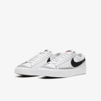 Nike Blazer Low '77 Big дитячі Кросівки колір білий