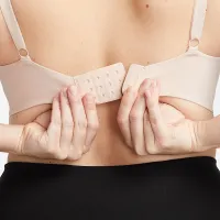 Nike Alate Minimalist жіноча Light-Support Padded Sports Bra колір коричневий
