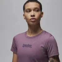 Nike Jordan жіноча Slim Graphic футболка колір фіолетовий