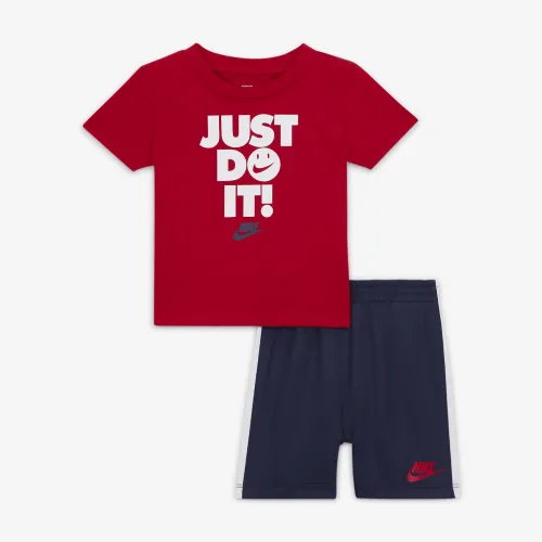 Nike Sportswear 