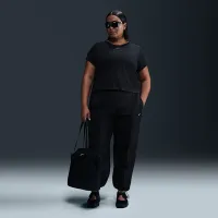 Nike Sportswear Chill Knit жіноча Cropped футболка (великі розміри) колір чорний