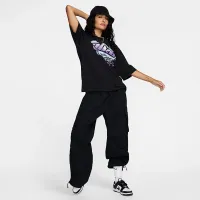 Nike Sportswear женская оверсайз Graphic футболка цвет черный