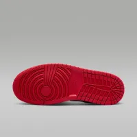 Nike Air Jordan 1 Low SE жіноча Кросівки колір білий