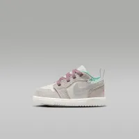 Nike Jordan 1 Low Alt SE Baby/Toddler Кроссовки цвет белый