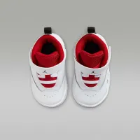 Nike Jordan Max Aura 6 Baby/Toddler Кросівки колір білий