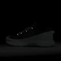 Nike Zoom Vomero Roam чоловічі Winterized Кросівки колір чорний