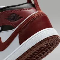 Nike Jordan 1 Mid SE Little дитячі Кросівки колір білий