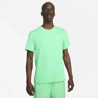 Nike Sportswear Club чоловічі футболка колір зелений