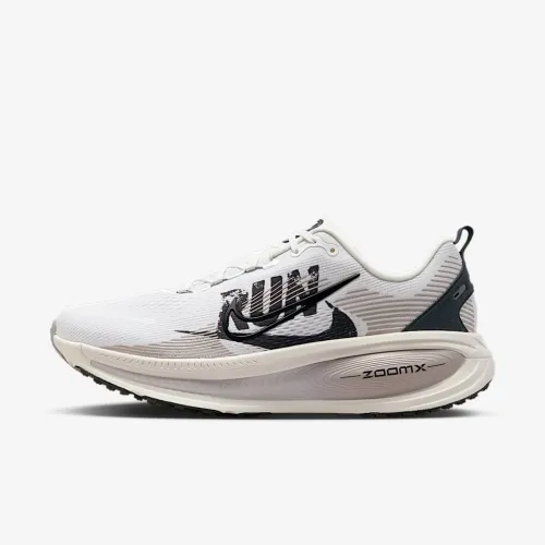 Nike Vomero 18 чоловічі Road Running Кросівки колір білий