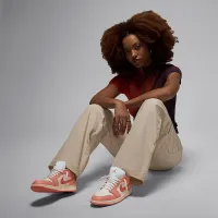 Nike Air Jordan 1 Low женская Кроссовки цвет белый